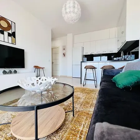 Majfis Center Ap.14 * Sarandë
