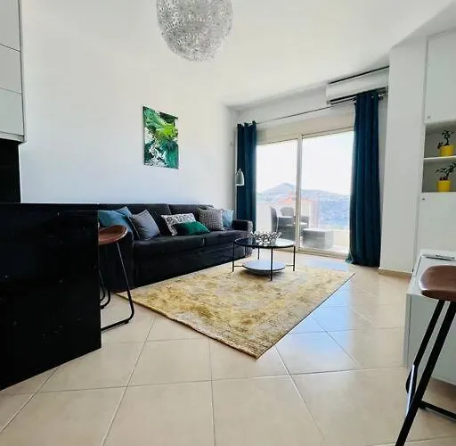 Majfis Center Ap.14 * Sarandë